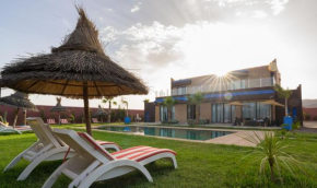 VILLA MYAD